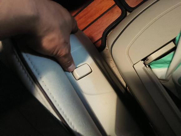 [上海·沪A] 二手别克别克GL82022款 陆上公务舱 652T 豪华型