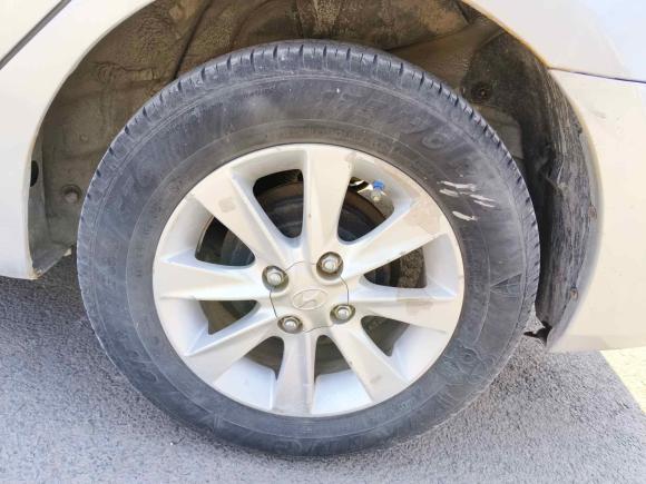 [济南·鲁A] 二手现代瑞纳2010款 三厢 1.4L 手动舒适型GS