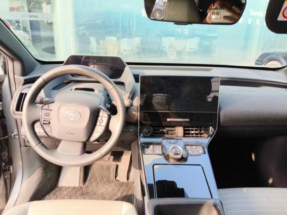 [上海·沪A] 二手丰田广汽丰田bZ4X2022款 长续航Pro