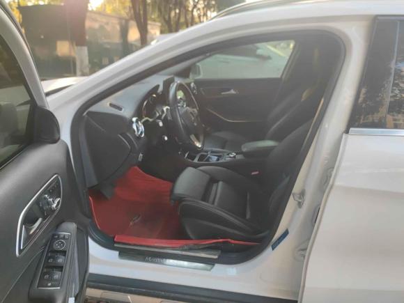 [苏州·鄂A] 二手奔驰奔驰GLA2017款 GLA 200 时尚型