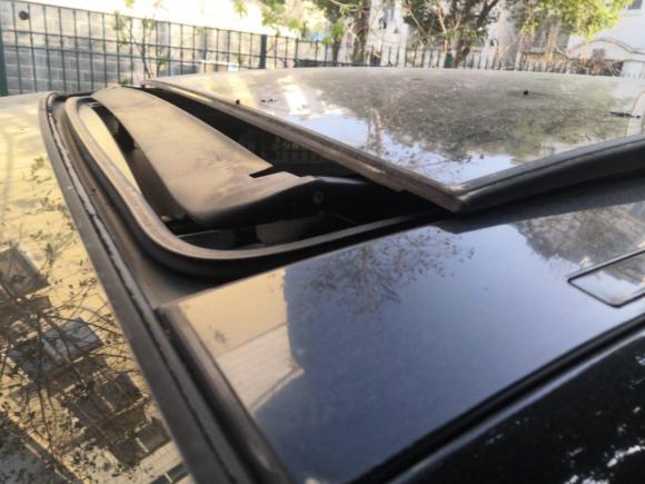 [无锡·苏B] 二手奔驰奔驰R级2011款 R 350 L 4MATIC