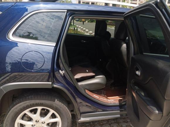 [南京·苏A] 二手Jeep自由光2017款 2.4L 领先智能版