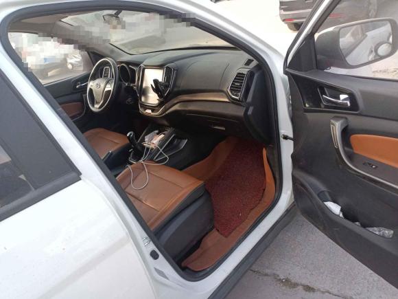 [嘉兴·浙F] 二手长安欧尚长安欧尚CX702016款 1.6L 手动豪华型