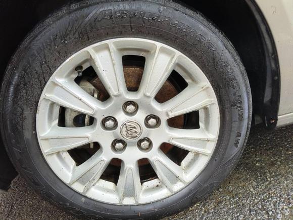 [深圳·粤N] 二手别克君越2011款 2.4L SIDI舒适天窗版