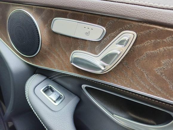 [南京·苏A] 二手奔驰奔驰GLC2020款 改款 GLC 260 L 4MATIC 豪华型