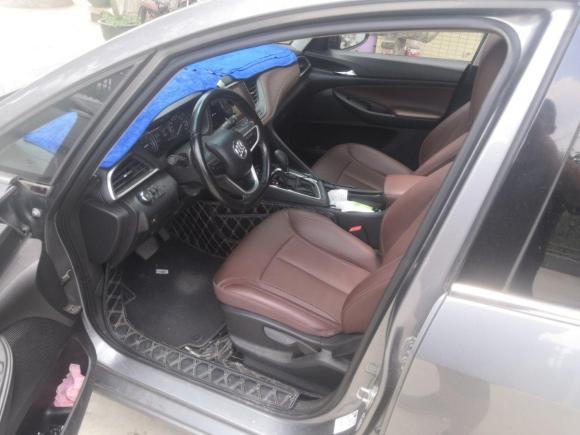 [佛山·粤E] 二手别克别克GL62018款 18T 6座豪华型