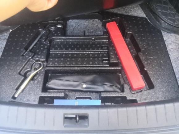 [宁波·浙B] 二手英菲尼迪英菲尼迪Q502014款 3.7L 舒适版