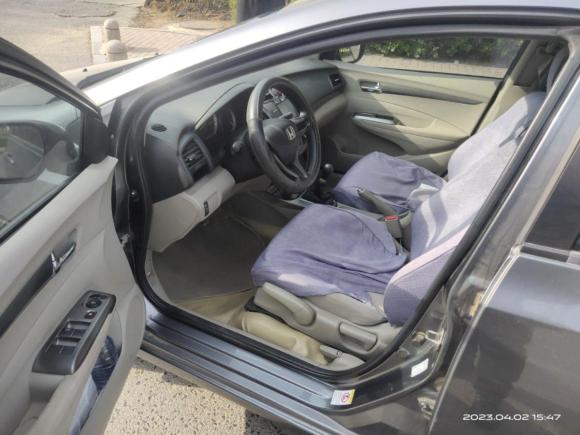 [青岛·粤U] 二手本田锋范经典2012款 1.5L 手动精英版