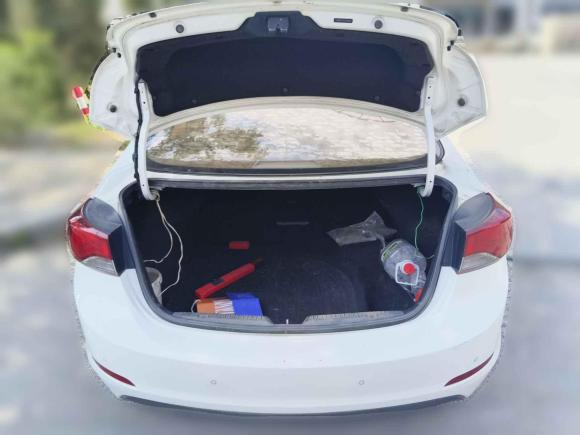 [济南·鲁A] 二手现代朗动2016款 1.6L 自动尊贵型