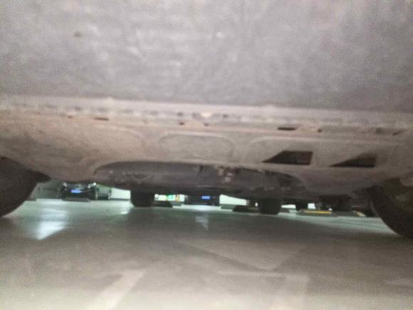 [广州·粤A] 二手大众帕萨特2011款 1.8TSI DSG尊荣版