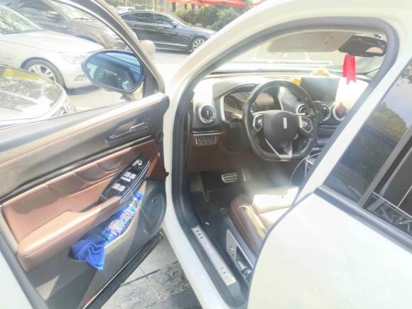 [上海·皖H] 二手魏牌魏牌 VV52017款 2.0T 超豪型