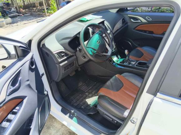 [上海·沪J] 二手比亚迪秦新能源2015款 1.5T 双冠旗舰Plus版