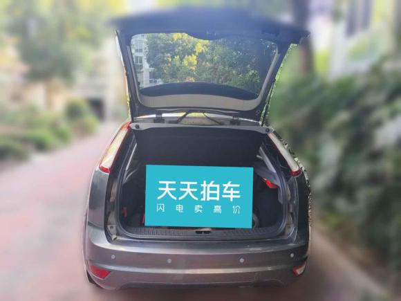 [宁波·浙B] 二手福特福克斯2013款 两厢经典 1.8L 自动基本型