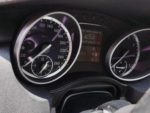 [南京·皖M] 二手奔驰奔驰R级2014款 R 320 4MATIC 商务型