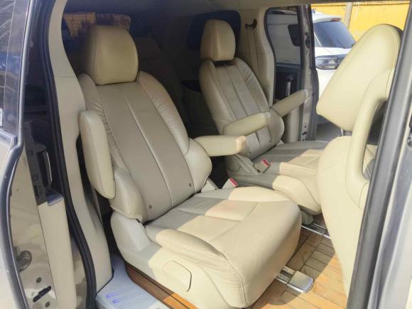 [济南·鲁A] 二手别克别克GL82017款 25S 豪华型 国V