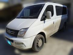 [济南·鲁A] 上汽大通MAXUS新途V802023款 2.0T 手动经典傲运通动力版短轴超低顶5/6座