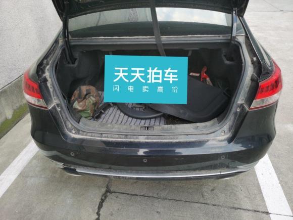 [苏州·苏E] 二手众泰众泰Z7002016款 1.8T DCT典雅型