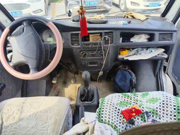 [青岛·鲁B] 二手五菱汽车五菱之光2015款 1.2L 实用型LSI