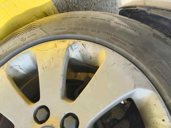 [无锡·苏B] 二手别克君威2012款 2.0L 豪华版