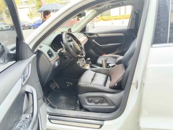 [台州·浙J] 二手奥迪奥迪Q32015款 30 TFSI 进取型