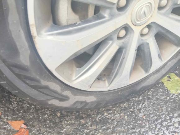 [青岛·鲁B] 二手长安凌轩2017款 1.6L 手动幸福型