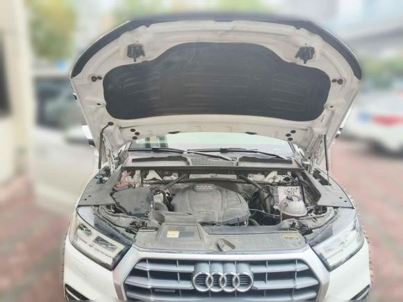 [南京·苏H] 二手奥迪奥迪Q5L2020款 改款 40 TFSI 荣享时尚型