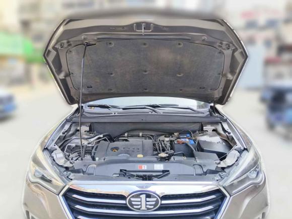 [南昌·赣A] 二手奔腾奔腾X802017款 2.0L 自动精英型