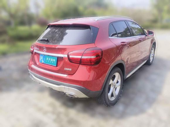 [上海·沪L] 二手奔驰奔驰GLA2017款 GLA 200 动感型