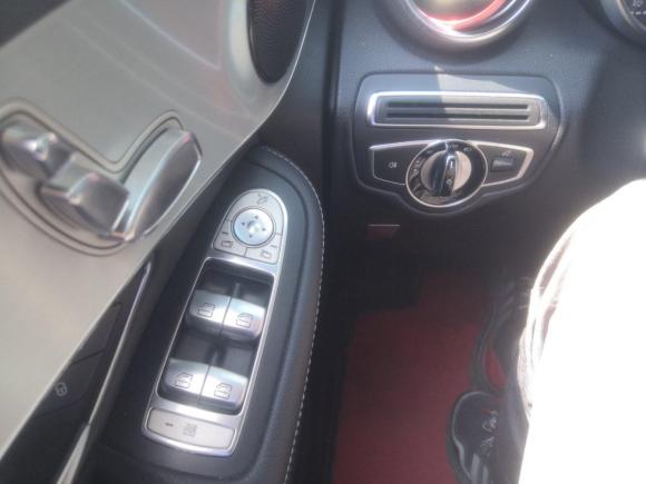 [上海·沪A] 二手奔驰奔驰GLC2017款 GLC 200 4MATIC 轿跑SUV