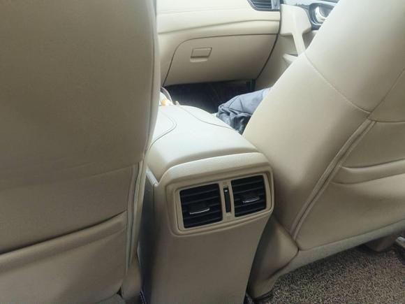 [广州·粤A] 二手日产奇骏2019款 2.0L CVT舒适版 2WD