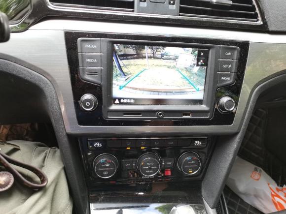 [上海·鲁B] 二手大众凌渡2017款 280TSI DSG舒适版