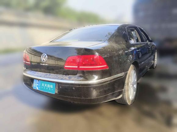 [西安·陕E] 二手大众辉腾2011款 3.6L V6 4座加长Individual版