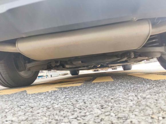 [佛山·粤X] 二手沃尔沃沃尔沃V402017款 T3 智逸版