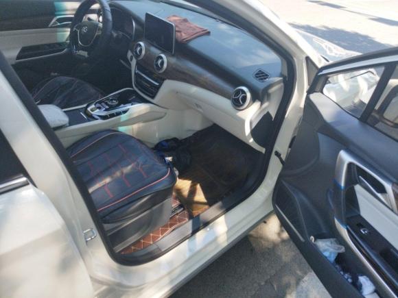 [苏州·苏E] 二手北汽绅宝北汽新能源EU52018款 R500 智风版