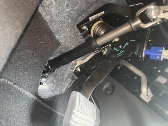 [深圳·粤B] 二手埃安AION Y2022款 70 畅享版 磷酸铁锂