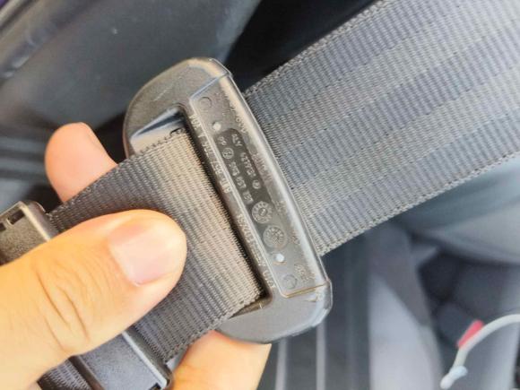 [南京·苏L] 二手奥迪奥迪A4L2018款 30周年年型 40 TFSI 时尚型