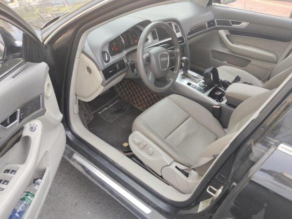 [武汉·鄂A] 二手奥迪奥迪A6L2010款 2.0 TFSI 自动标准型