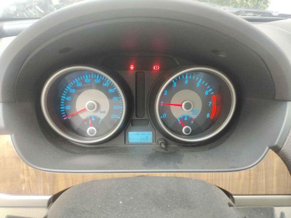 [上海·川J] 二手别克凯越2015款 1.5L 手动经典型