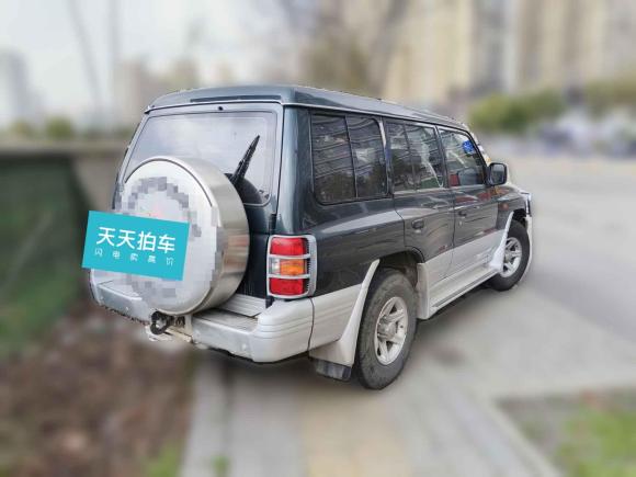 [武汉·鄂L] 二手猎豹汽车黑金刚2013款 2.2L 手动两驱标准型