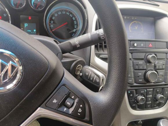 [深圳·粤B] 二手别克英朗2014款 XT 1.6L 自动时尚版