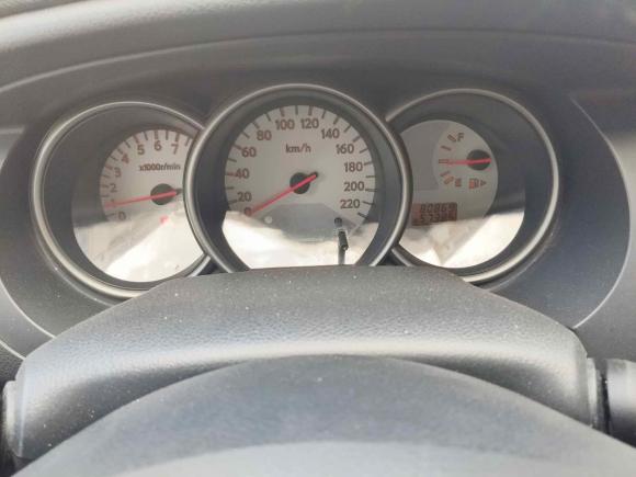 [无锡·苏B] 二手日产骊威2010款 劲悦版 1.6L 手动全能型