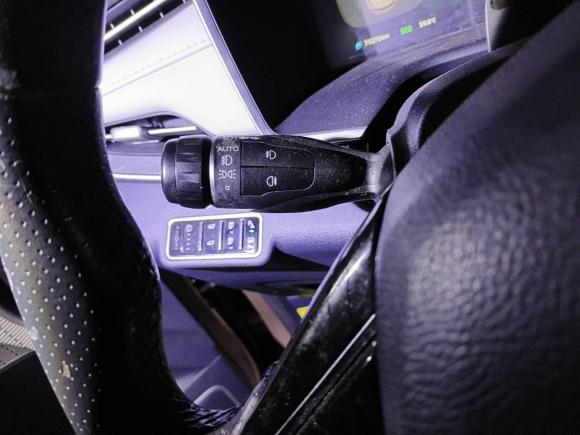 [深圳·粤B] 二手威马汽车威马EX52019款 EX5 Extra创新版400