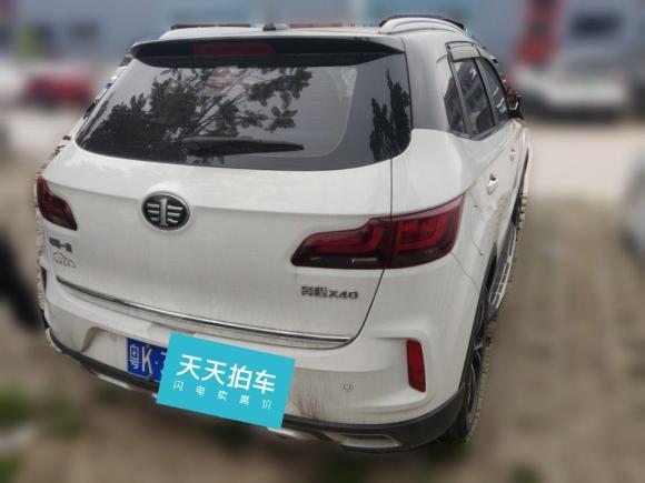 [广州·粤K] 二手奔腾奔腾X402019款 1.6L 自动豪华型 国V