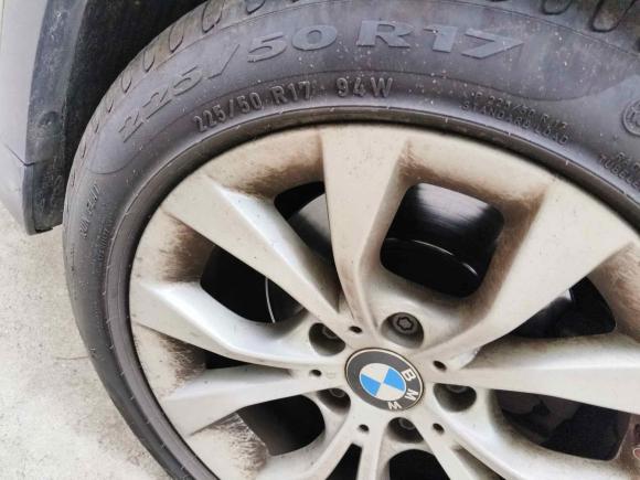 [上海·苏A] 二手宝马宝马X12012款 sDrive18i豪华型