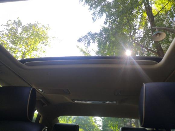 [杭州·浙A] 二手大众辉腾2011款 3.6L V6 4座加长Individual版