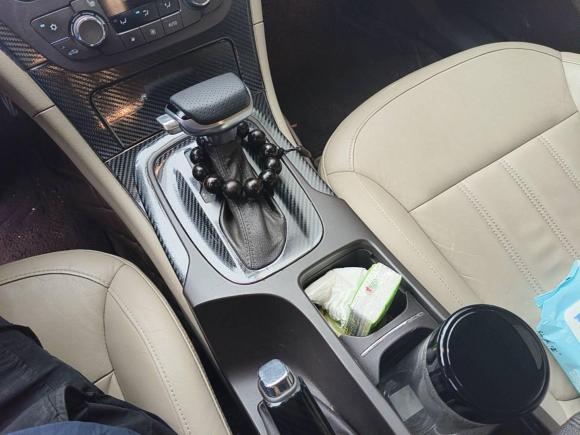 [苏州·苏F] 二手别克君威2009款 2.0L 精英版