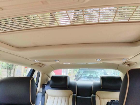 [深圳·粤B] 二手大众辉腾2011款 3.6L V6 4座加长Individual版