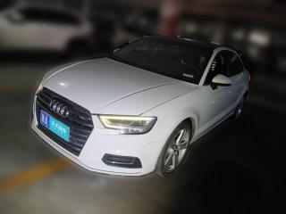 奥迪奥迪A32017款 Limousine 40 TFSI 风尚型