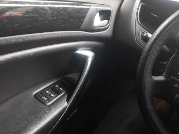 [成都·川A] 二手雪铁龙雪铁龙C52013款 2.0L 自动尊享型