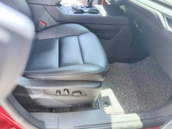 [苏州·苏U] 二手凯迪拉克凯迪拉克XT42020款 28T 两驱领先型